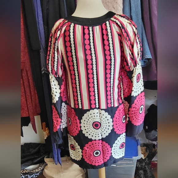 NWT Voom by Joy Han Colorful Graphic Print Silk Mini Dress Fit for a Fashionist - Picture 5 of 6